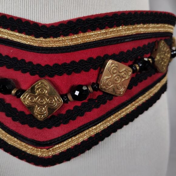 Vintage 80s Southwestern Wide Suede Belt V Front Beaded Santa Fe M
